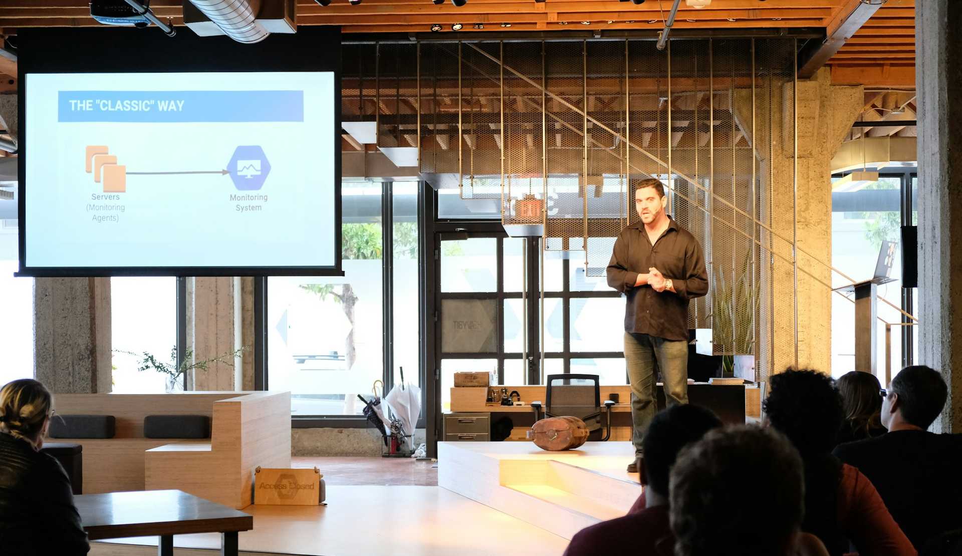 The Benefits of Using “Monitoring Gateways" Architecture for Large-Scale IT Environments featured image